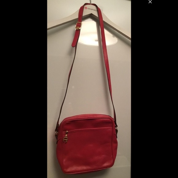 Bettina Handbag Authentic & Original - Picture 1 of 5